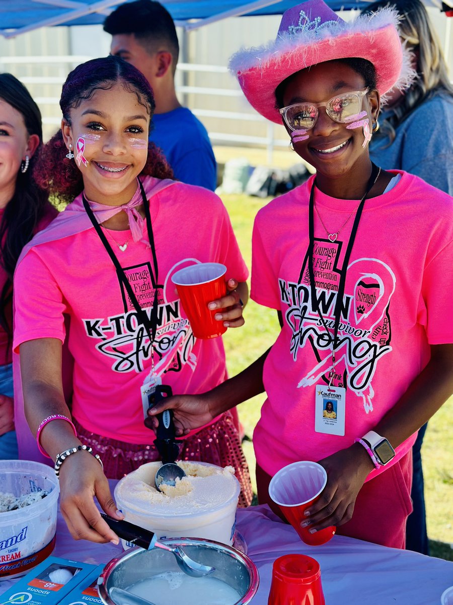 opnormanjrhigh's tweet photo. The students and staff of O.P. Norman Jr. High raised over $7,000 today that will go towards St. Jude's, the Cade Pearson Memorial Foundation, and to, overall, aid in our fight against cancer!!! 🎀🎀🎀

#OPNormanLoudandProud 
#FamilyandGoodThings
#BeTheDifference
#TheseKidsAre https://t.co/TF976Jx3m7