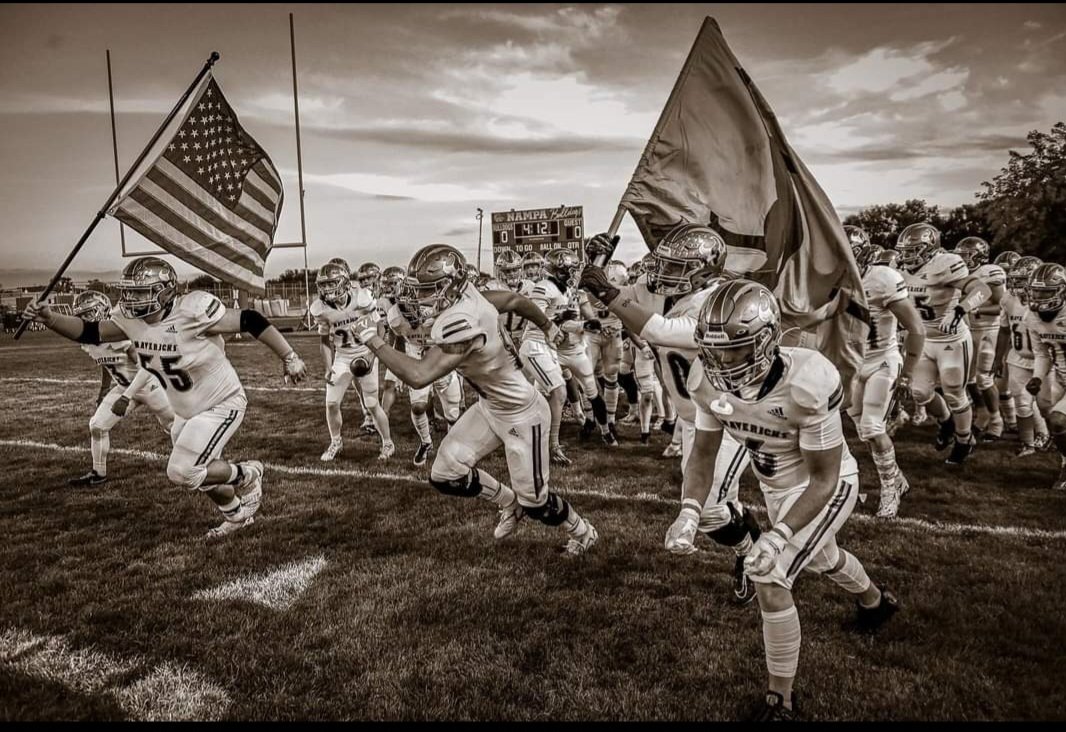 Jacob40941464's tweet photo. @CoachBobbyJay https://t.co/6JbtPMWotA