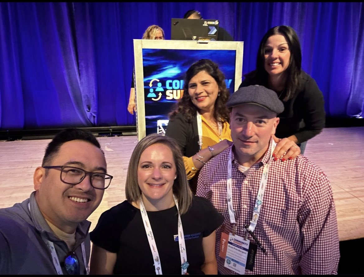 jsanger17's tweet photo. Had the best year at Summit!! Made some new friends and learned some new tips/tricks!! But I’m exhausted and happy to be home now #Mysummitna #BCUG #Navug https://t.co/GnGWyWAH0R