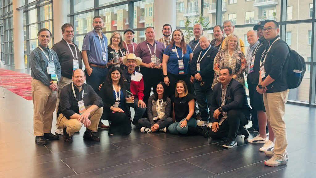 jsanger17's tweet photo. Had the best year at Summit!! Made some new friends and learned some new tips/tricks!! But I’m exhausted and happy to be home now #Mysummitna #BCUG #Navug https://t.co/GnGWyWAH0R