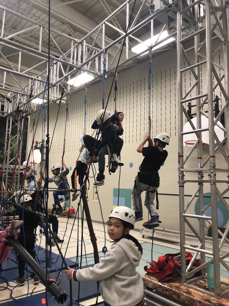 St. Jerome students enjoying Jungle Gym.  Thanks to our Catholic School Council for their generous support.
