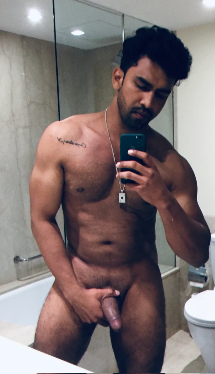vickystudz's tweet photo. 𝘿𝙍𝙀𝙎𝙎 𝘾𝙊𝘿𝙀  :-  𝙉𝘼𝙆𝙀𝘿
🫦❤️
#Bold #vickystud #morningsex
@its_vickystudx

🆂🅷🅾🆆❤️ &amp; 🆁🅴🅿🅾🆂🆃 ꭗ https://t.co/lLEFuEtkiT