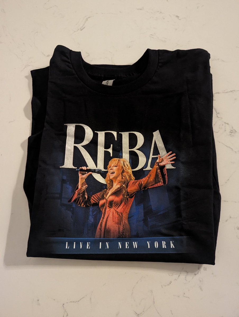 HaileyGracesDad's tweet image. Ain't She Purty ♥️ 
#Veeps #Reba #MadisonSquareGarden #LiveInNewYork