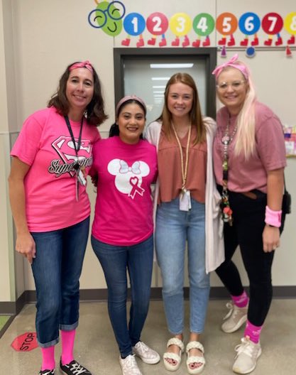 FSES_KinderCrew's tweet photo. Pink Out  🎀 https://t.co/yEkBwLQK2d