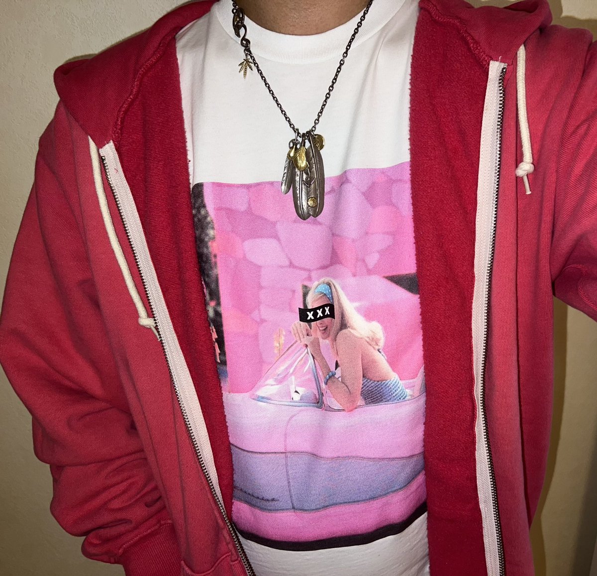 TATSUYA_0703's tweet photo. 今日のTシャツはGOD SELECTION XXX
ヲタ活で遠征した時に衝動買いしたTシャツ、気に入ってます✨✌️
#godselection #xxx #goros #ゴローズ #パーカー https://t.co/YeJSDtIx8b
