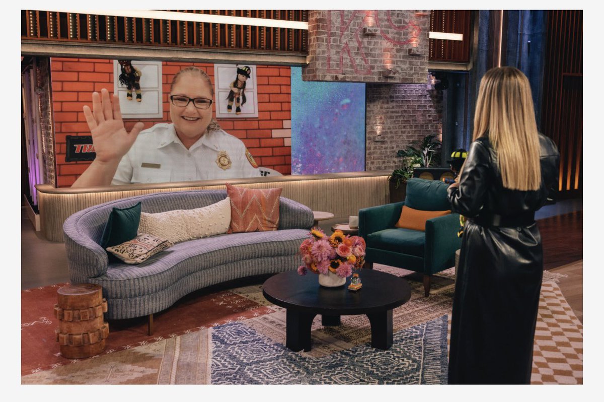 We are so Excited to ANNOUNCE
that the owner of Triple F, 
 Lt. Tina Guiler was a GUEST on  THE KELLY CLARKSON SHOW !!!!! @kellyclarksonontv
Tune in Monday, 23rd! 
Find out when/where to watch in your area here:kellyclarksonshow.com/wheretowatch  
#triplef #firefighters #femalefirefighters