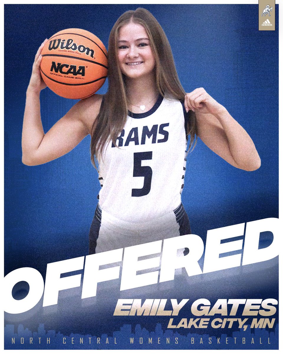 emily gates tweet media