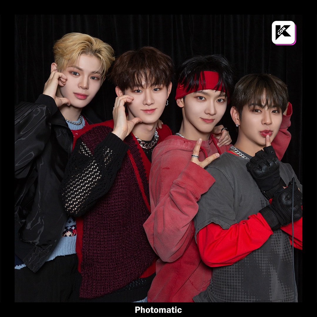 🦝 | 𝙏𝙬𝙞𝙩𝙩𝙚𝙧

Photos de Keita avec <a href="/JunghyunFrance/">Mun Junghyun France 🐶</a>, <a href="/JiYunSeo_Global/">JI YUNSEO GLOBAL #SEVNNE_FOREVER</a> et <a href="/SeungeonFrance/">Yoo Seungeon France</a> postés par la <a href="/KCON_official/">KCON OFFICIAL</a>.💚

📌| <a href="/EVNNE_official/">EVNNE</a> 

#케이타 #KEITA #啓太 
 #BOYSPLANET #Ciipher #싸이퍼 #이타오 #EVNNE <a href="/RAIN_Ciipher/">Ciipher 싸이퍼</a> #EVNNE_TARGETME