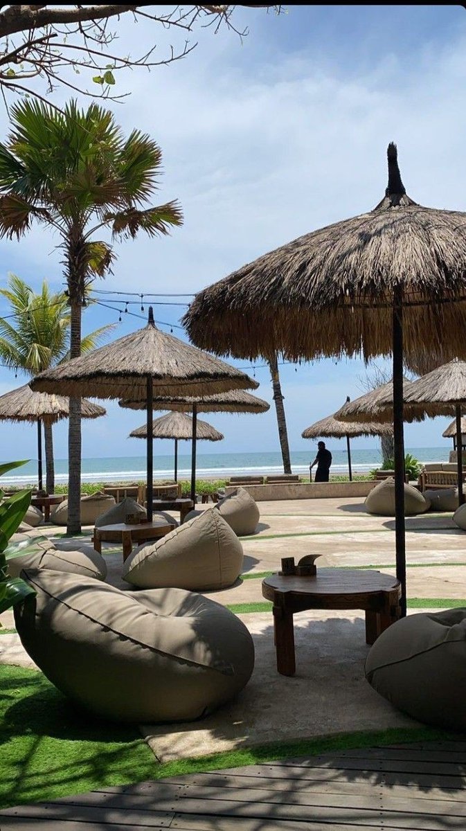 splitoflife's tweet image. Morning from Bali 🏖️