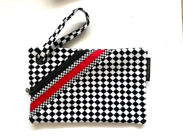 IsidoraDesigns's tweet photo. Looking for a wristlet that's as unique as you are? 
Our limited run collection is designed to make a statement. 
A true reflection of individuality and style.

https://t.co/kGbiB3Z0Bl https://t.co/74uEqAN0IR