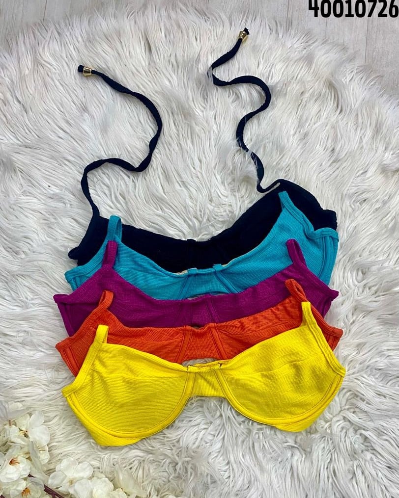 TdlModas's tweet photo. *Top Sol✨

🛍 Material: Santorine 

🎨 Cores: As da foto

✅ Tamanho: Único https://t.co/ugHQwcms84