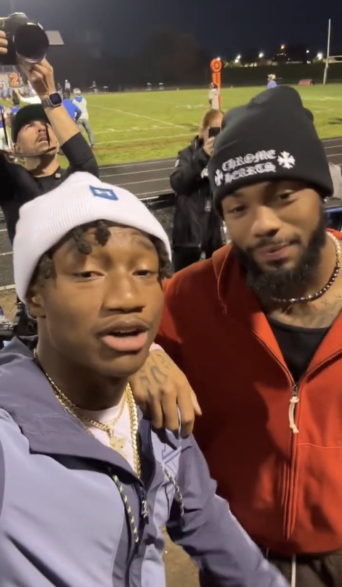 koestreicher34's tweet photo. Ravens WRs Zay Flowers and Rashod Bateman showing support to Baltimore high school football https://t.co/n5HlcsYqWx