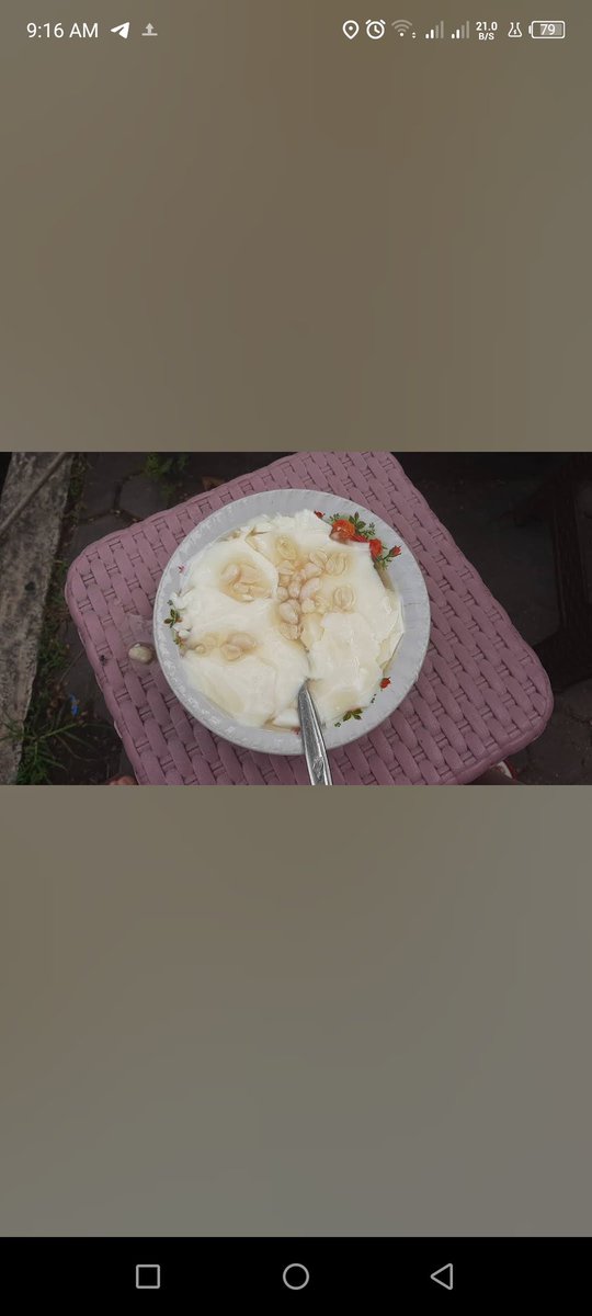 Red8lack's tweet photo. @FOODFESS2 Di sby bnyak beginian,nyebutnya tauwa kuahnya wedang jahe ada kacangnya. https://t.co/OOusotWjO3