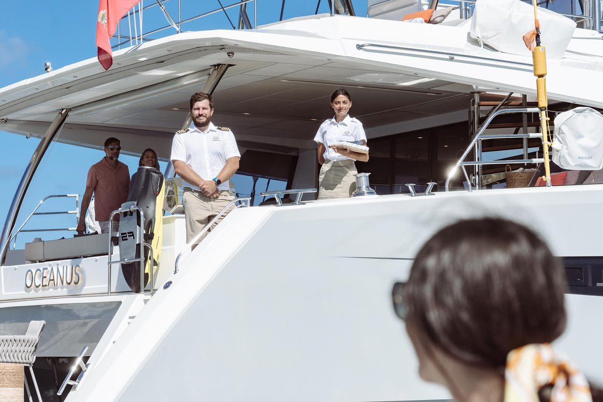 CanvasYacht's tweet image. 🌟⚓ Experience the pinnacle of first-class service aboard Sailing Yacht Oceanus in the British Virgin Islands! 🏝️⛵

#SailingYachtOceanus #FirstClassService #LuxuryYachtCharter #BVIAdventures #CrewedYacht #UltimateEscape
@sailing.oceanus