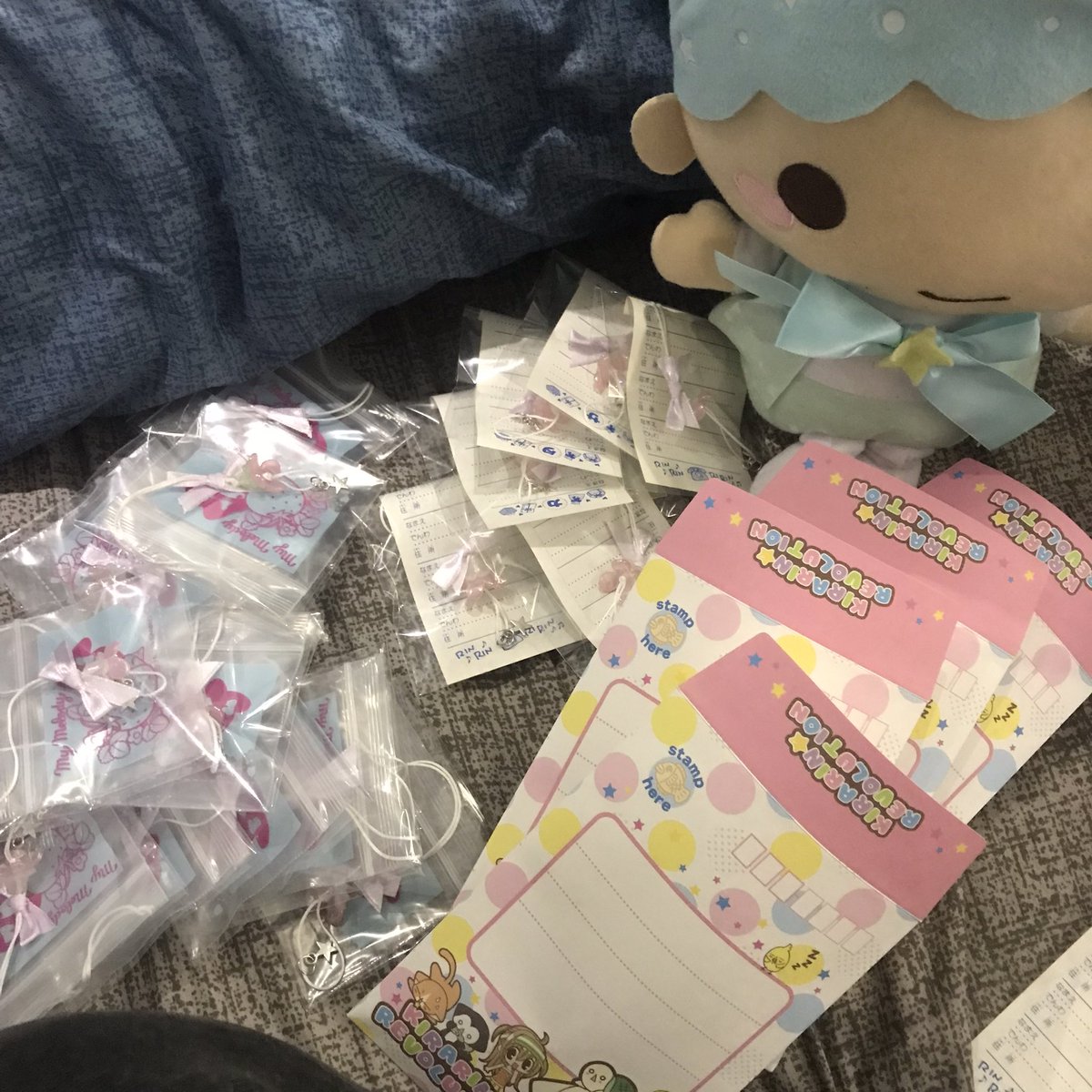 sooairyy's tweet photo. Jellyfish charm ꩜𓆟⋆༝♡

Freebies for #ButterfliesinAutumn🦋 #ProjectYutaYuta🍒 https://t.co/Nc3UGjEae1