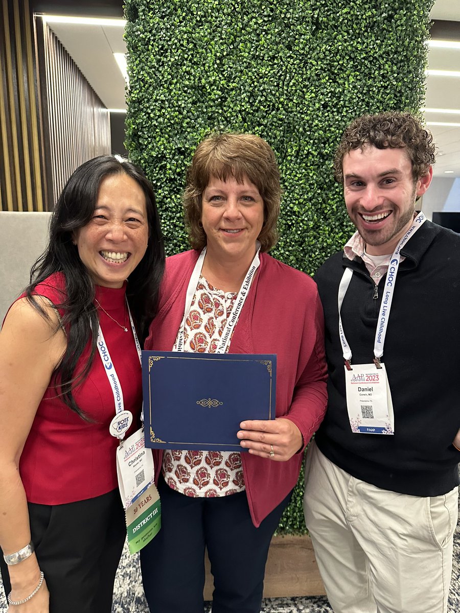 drtinamaster's tweet photo. #MindsMatter off to an awesome start! @kristyarb abstract on disparities in concussion care from our @CDCgov project wins Best Poster Abstract Award @AmerAcadPeds Section on Emergency Medicine #SOEM #PEM @ChildrensPhila @CIRPatCHOP #AAP23 https://t.co/knn3HtW8TR