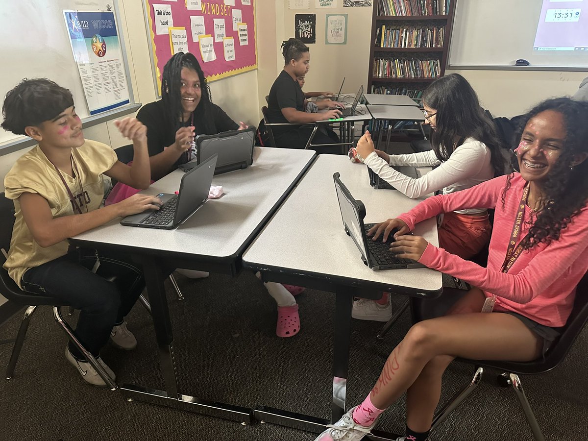 MrsPurvis17's tweet photo. This was a good week: AVID Family Reunion, Pink Out Pep Rally, and Family Feud with my students made it all fly by! @ottobobcats @AVID4College https://t.co/YVcBSTxENn