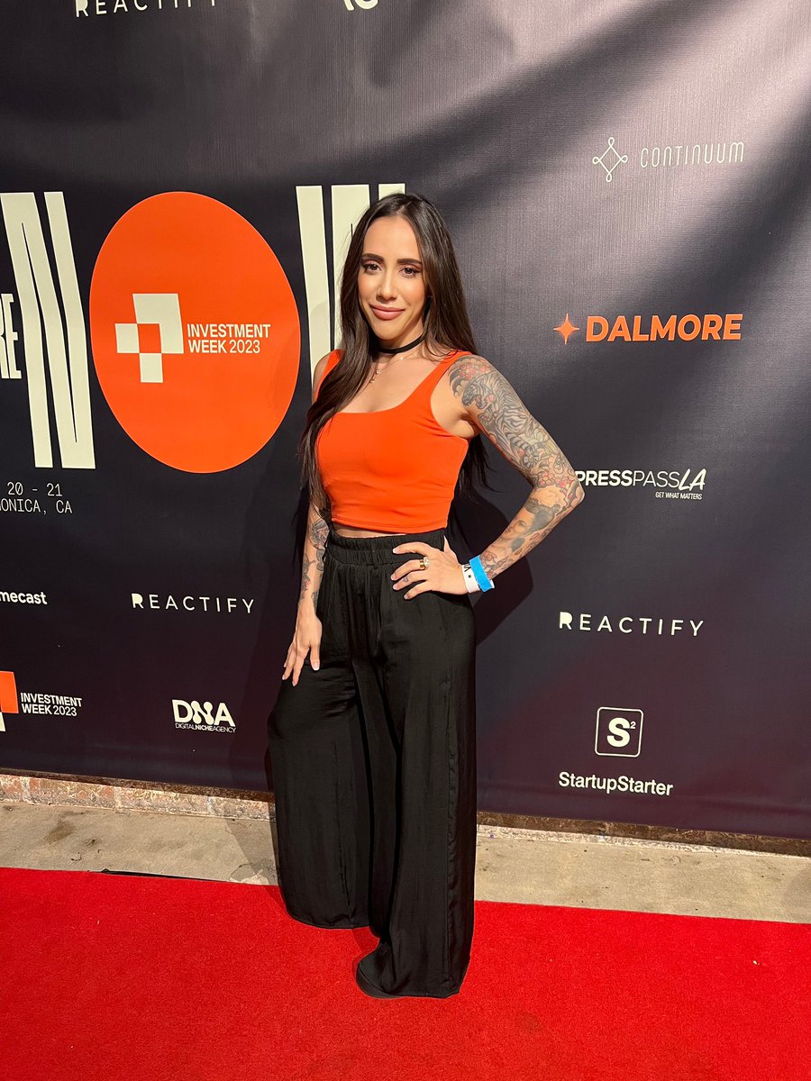 I get to speak at cool places 

Thank you for having me #investmentweek2023

Yes, I said on stage the we need to restructure the SEC with people who aren’t expired geriatrics ✨