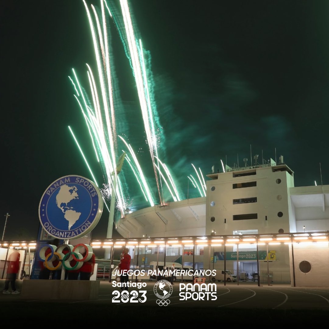 En esta noche de magia y deporte, la llama de los Juegos Panamericanos brilla con más fuerza que nunca🔥

Con gratitud y emoción, declaramos oficialmente inaugurados los Juegos Panamericanos Santiago 2023.  

#PanamSports #Santiago2023 #JuegosPanamericanos