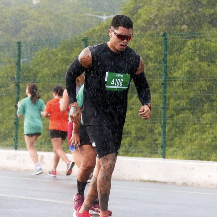 nova fase, novas mudanças e novas conquistas! eh tão bom poder acompanhar tudo de pertinho (desde 2016 ate aqui), to muito orgulhosa e feliz por você, meu amor, eu te amo. <a href="/viictorgoes/">Victor Goes</a>