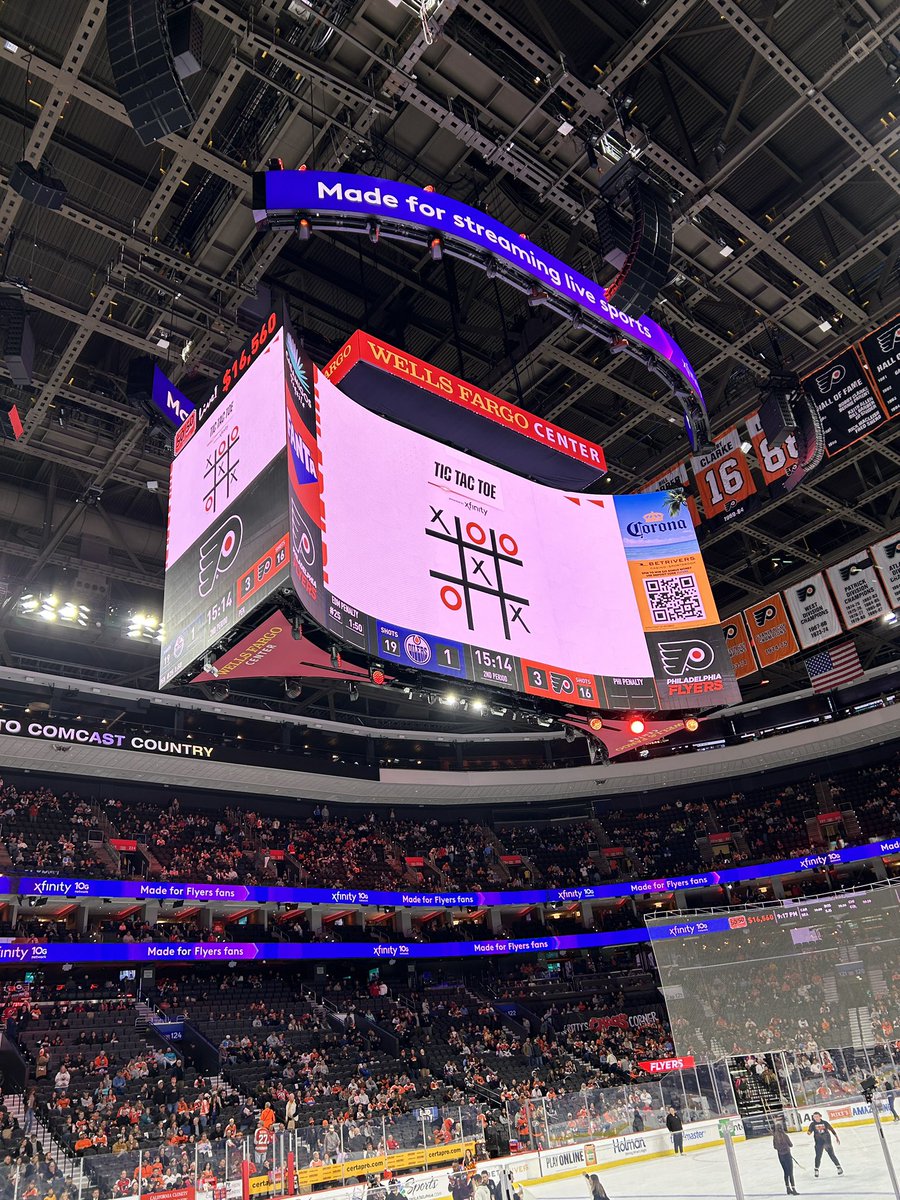 Saw my work on the Jumbotron last night. Very basic graphic but one of my proudest moments so far 🥹 #smsports