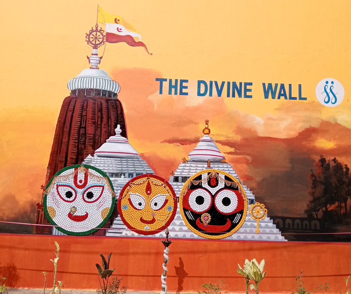 KendriyaO's tweet photo. 5500 plastic bottle caps collected from the sea beach makes this giant mural of the Holy Trinity! Gratitude to MoE, PM SHRI-KENDRIYA VIDYALAYA BERHAMPUR, ODISHA #PMSHRI @EduMinOfIndia @KVS_HQ @BhubaneswarRo https://t.co/CHHWLZ7adI
