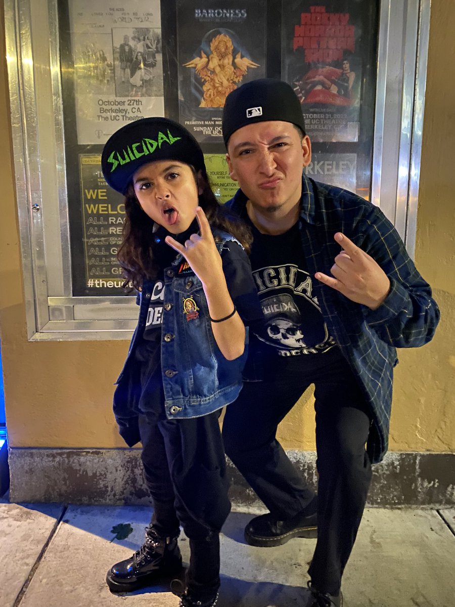 jzruiz_'s tweet photo. A night of Suicidal @OFFICIALSTIG and some local legends #forbidden #machinehead #barrones #bayareathrash #bayareametal #suicidaltendencies #alone #lightscamerarevolution https://t.co/TbqYlFhOrF