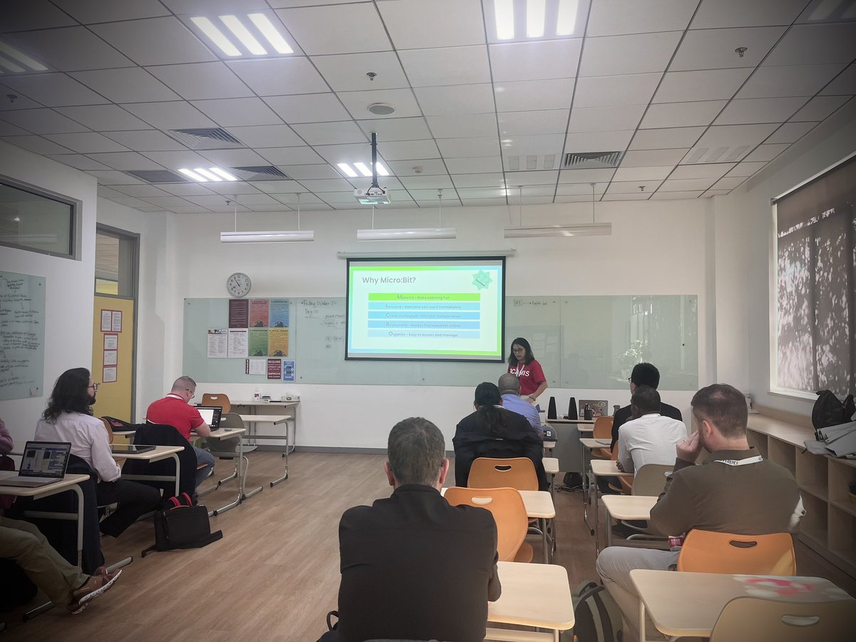 edTechEvans's tweet image. Unique opportunity to learn from @CoraEdTech about how to integrate @Microbit_edu!
#ACAMISTech