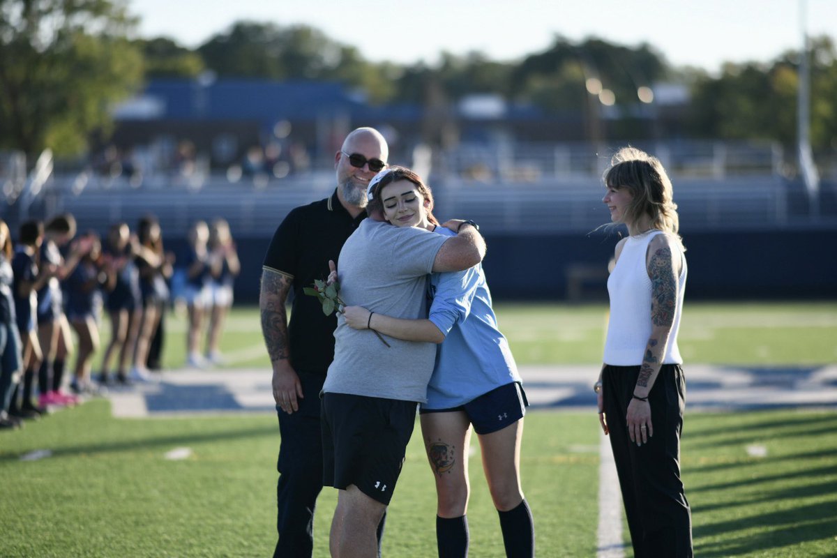 presley_compton's tweet photo. As my final season as a dragon has come to an end, I would like to thank my family, friends, coaches, &amp; supporters throughout my soccer journey as a dragon. I am endlessly grateful for the amount of opportunities the program has given me, &amp; I wouldn’t trade it for anything! #C1D4 https://t.co/ZjJaqYpnK5