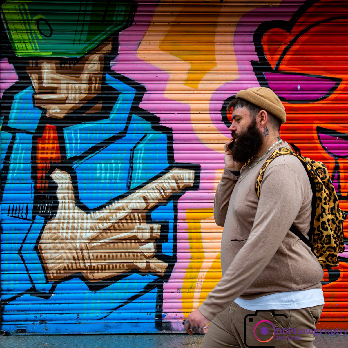 Streets Of Camden #streetphotography #camden #camdentown #graffiti #streets #urbanart #artist #londontown #people #outdoors #streetartandgraffiti #spraypaintart #streetartlondon #camdenstreetart #rsa_graffiti #streetartphotographer #ukstreetart #ukgraffiti #londonstreetart #uk