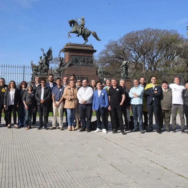 Y fui testigo del nacimiento del Partido Libertario Nacional
<a href="/plibertarioLP/">Partido Libertario La Plata</a> 
<a href="/LibertariosBA/">Partido Libertario PBA</a>