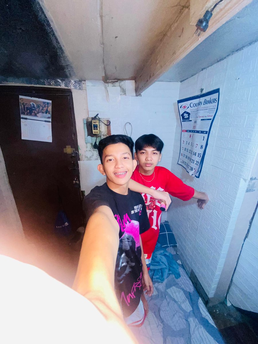 itsmelelem's tweet photo. Hbd ssob @nosrejjj 🎂♥️♥️ https://t.co/W9AtB1ohBe