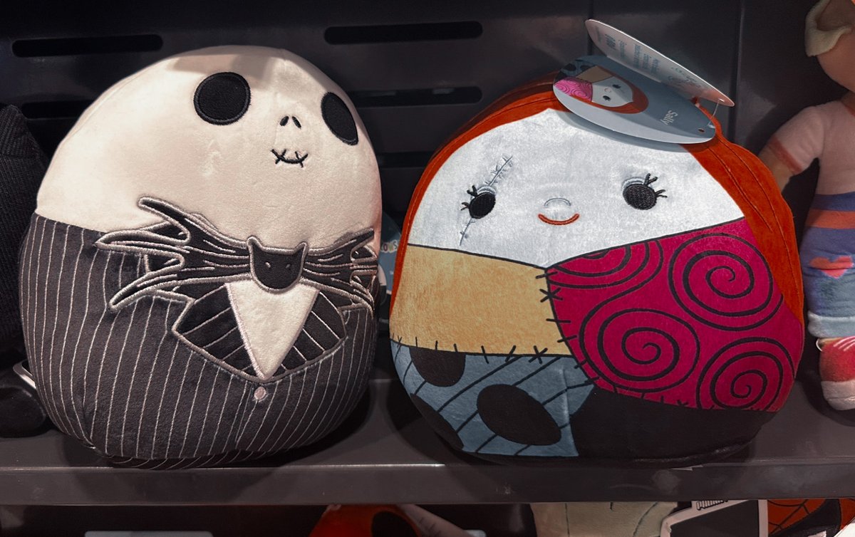 dedicatoriasrp's tweet photo. ㅤ
¡ Ring ring, @THERIVCR ! Te ha llegado una pequeña dedicatoria anónima. ❤️
ㅤ
"Contigo todo es más especial, único y suavecito como lo son estos peluches. Eres el perfecto Jack de mi Sally".
ㅤ https://t.co/NmVn8kRzY2
