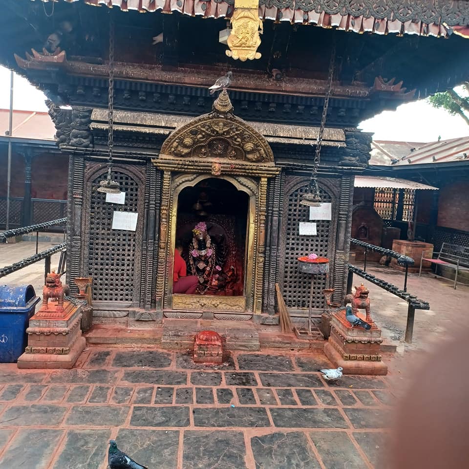 Captivating Murti of Maa Bhagwati Devi at Palanchowk Bhagwati Temple, is situated in Kavre Palanchowk district of Nepal.  Divine murti of Bhagwati Devi carved in black stone . It is a major shakti upãsana peeth in Nepal.