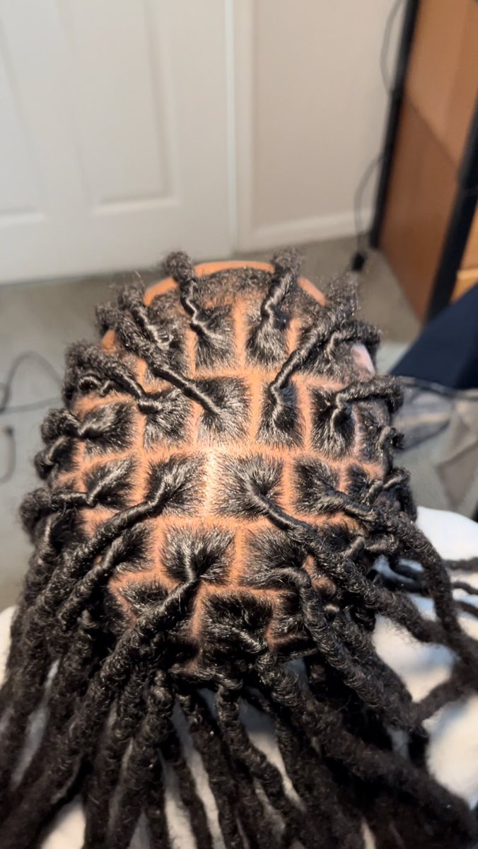 dess2flyy's tweet photo. Deslocdup activated 🫣 follow my ig (@deslocdup) or just simply spread the word 🩶 Located in Orlando near UCF I do go down to Naples sometimes whenever I have business down there times will be posted. Like, share, repost, and book. #retwists #locs #dreadheads #orlando #UCF c https://t.co/kccsaB0O19