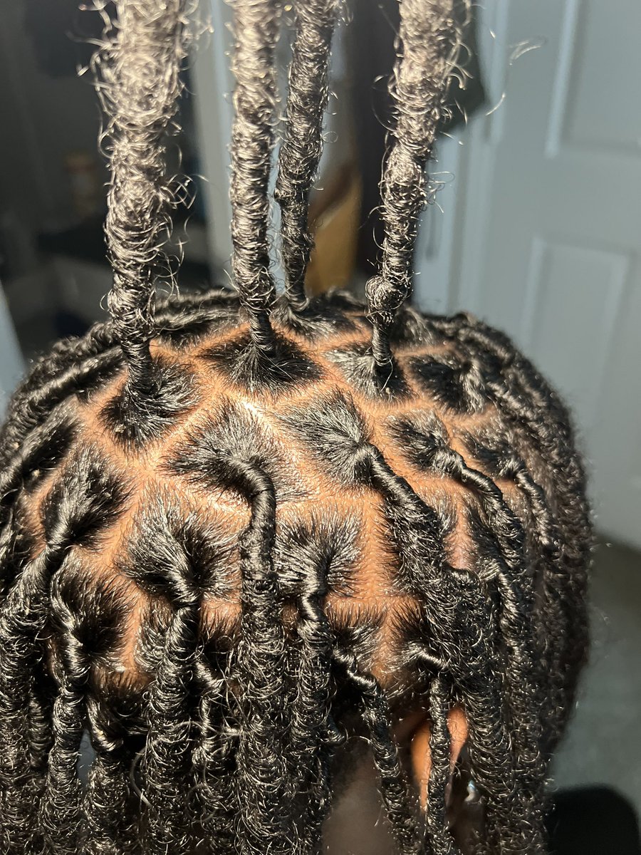 dess2flyy's tweet photo. Deslocdup activated 🫣 follow my ig (@deslocdup) or just simply spread the word 🩶 Located in Orlando near UCF I do go down to Naples sometimes whenever I have business down there times will be posted. Like, share, repost, and book. #retwists #locs #dreadheads #orlando #UCF c https://t.co/kccsaB0O19
