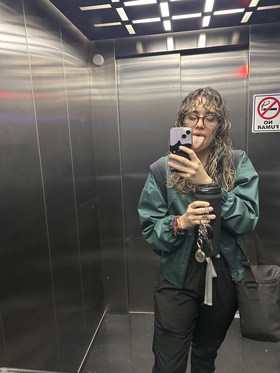 La bruja del lago tweet media