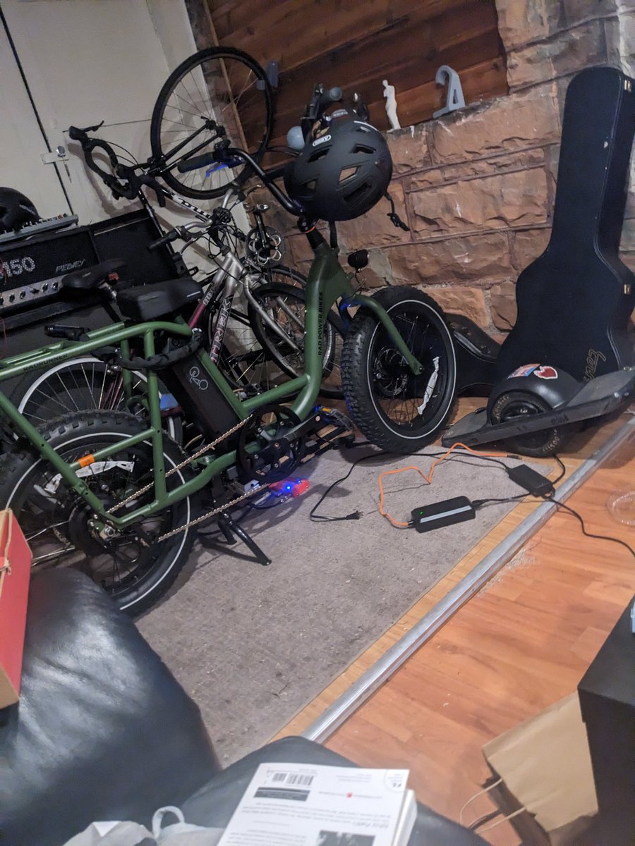 Ur🍄Ellie tweet media