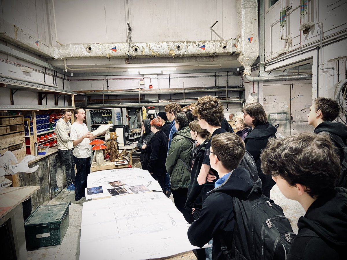 JonathanStew's tweet image. Great to welcome Northampton College students backstage @RoyalDerngate  this week as part of their Industry Insights Week. From a Theatre Tour, meeting our Workshop Team, Discussions with our Company Manager &amp;amp; meeting our new AD @JesseJones_TWE #Engagement #Theatre #Northampton