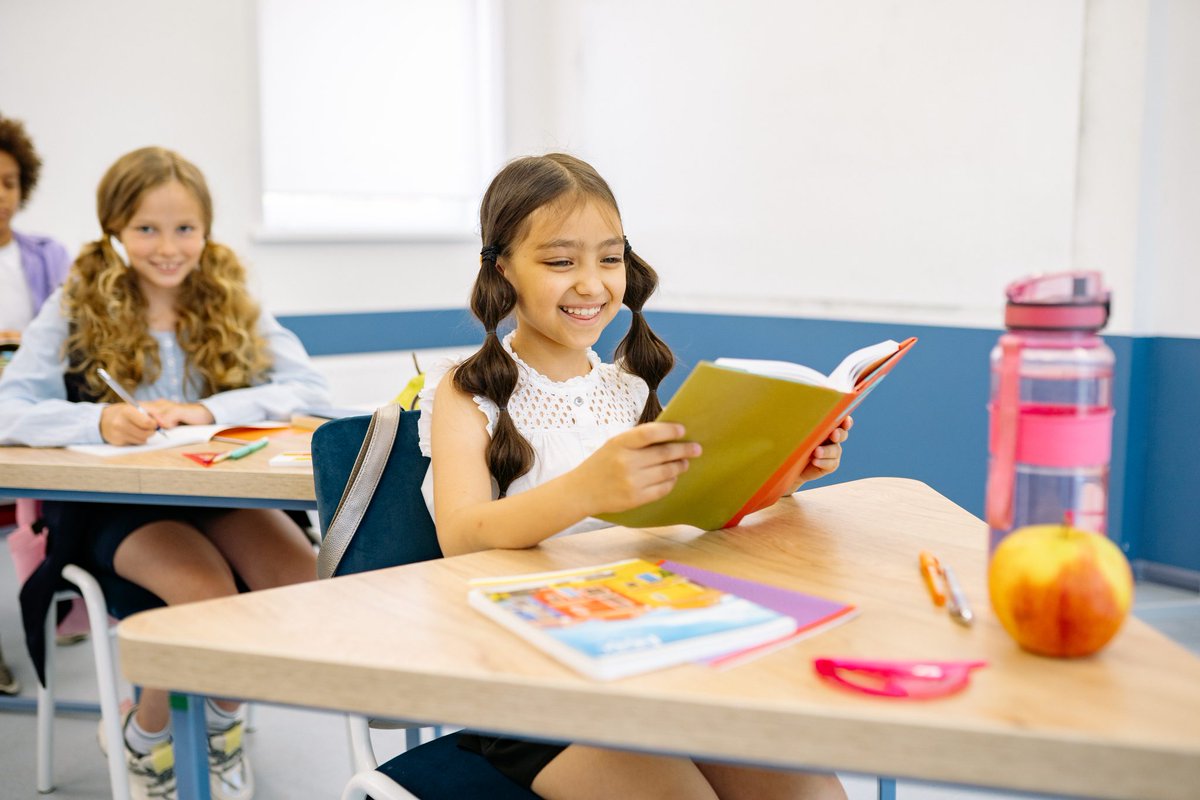 AlexJQuigley's tweet photo. 🚨 NEW POST 🚨

'Fostering Fluency with Reader's Theatre'

"Reader’s Theatre takes a lot of the key ingredients of effective reading fluency practice and rounds it off into a process."

https://t.co/46GcpOq9zY https://t.co/9RUXNTEmqp