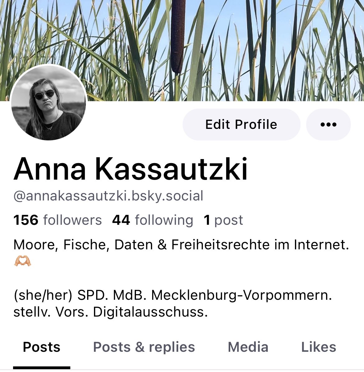 Im Gegensatz zu hier, bin ich da jetzt auch aktiv. Account hier bleibt bestehen, damit ihn niemand besetzt.