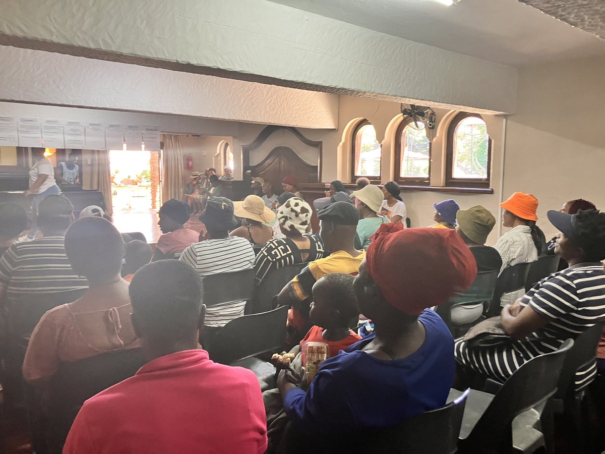 CityofJoburgZA's tweet photo. Community Based Planning (CBP) is all about empowering our communities . It puts the power of development in the hands of the people. With CBP, locals analyse, plan, and drive local development initiatives, making sure it's people-centered #CommunityBasedPlanning ^NB https://t.co/zqgJ4RziQu