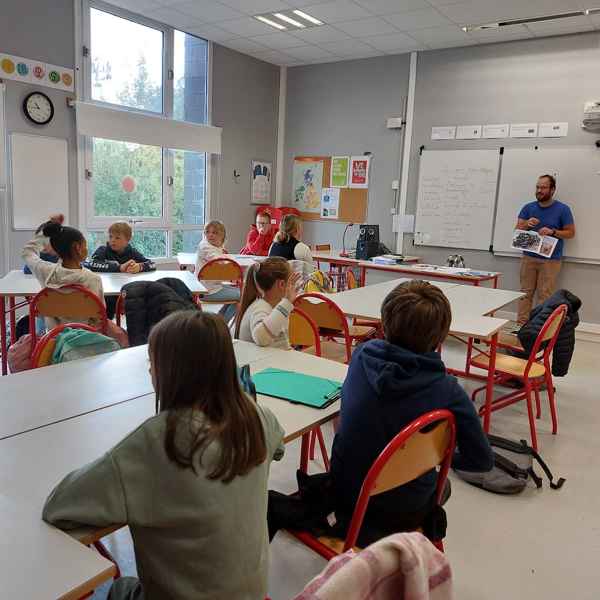 Journée de formation commune, encadrée par un animateur du CPIE du Cotentin, des éco-délégués du Collège Barbey et des écoles du réseau de #SaintSauveurLeViconte #labelE3D #Éducation #ParcoursCitoyen