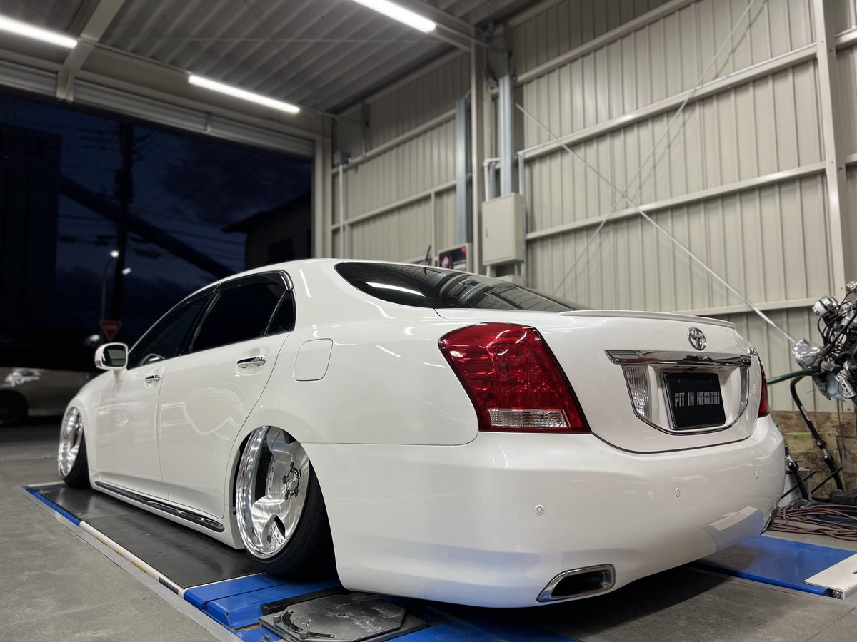 InNegishi's tweet photo. 20マジェスタ
GSFデビュー
#URS206
#tdemand
#pro_arm
#boldworld
#pitinnegishi
#work
#nitto
https://t.co/UhHJFEOYXY https://t.co/mvmwYT0LdJ