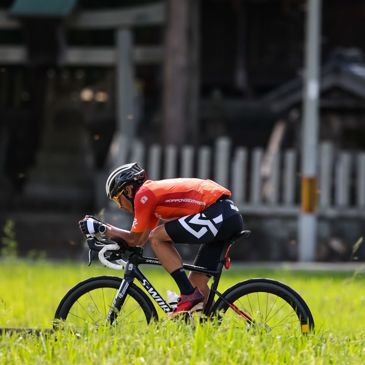 specialized_j's tweet photo. 日本最強のアマチュアレーサー、高岡亮寛氏が8月に挑戦した自転車日本縦断ギネス記録チャレンジの様子をお届けします。

楽しさ２割、不安８割でスタートした挑戦はどのようなものだったのか。

ぜひチェックしてみてください。

詳しくはこちら＞
https://t.co/IR1a7uuVjs https://t.co/u5ty7zqz3T