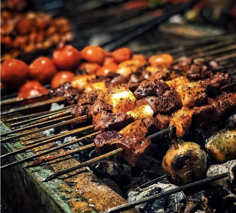 Yürüdüğünüz her köşe başında harika bir lezzetle karşılaşabilirsiniz. Dıyarbakır.

#Diyarbakır #kayapınar #lezzetleri