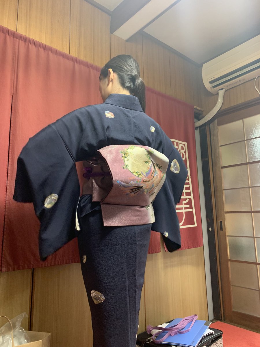 AgasYoshi's tweet photo. 誰でも簡単に、着付けの知識が無くても、一人で着る事が出来る本格着物、都舞手。
体験会、講習会が近鉄百貨店上本町店１０階近鉄文化サロンで開催されます。 https://t.co/MFZnyJjK0o