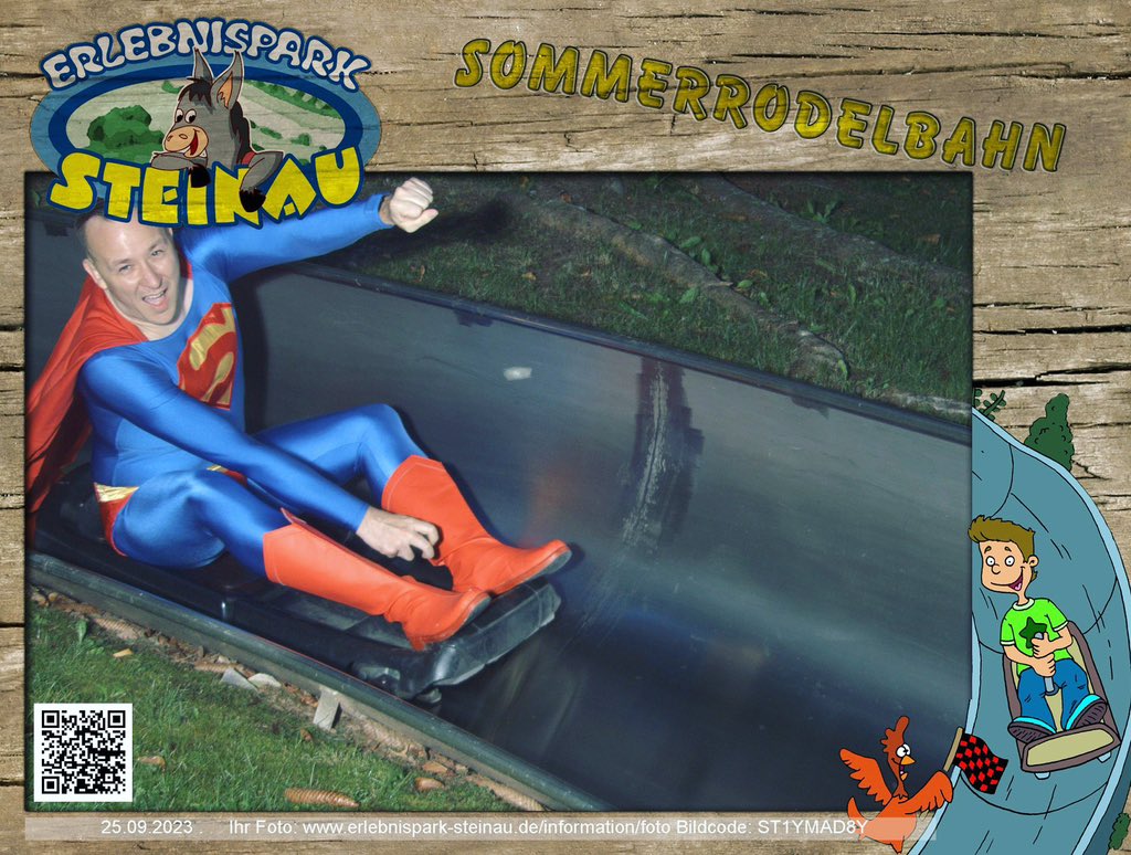 Superfavoberlin's tweet photo. #freizeitpark #themepark #steinau #erlebnisparksteinau #sommerrodelbahn #rodelbahn
#superman #supermancosplay #supermancosplayer
#notrunksnosuperman #realsupermanweartrunks #supermanwearstrunks #onlyclassicsuit #alwaysredtrunks #redtrunksforever #dc #dccomics #supermanlegacy https://t.co/Cq6xYDROO9
