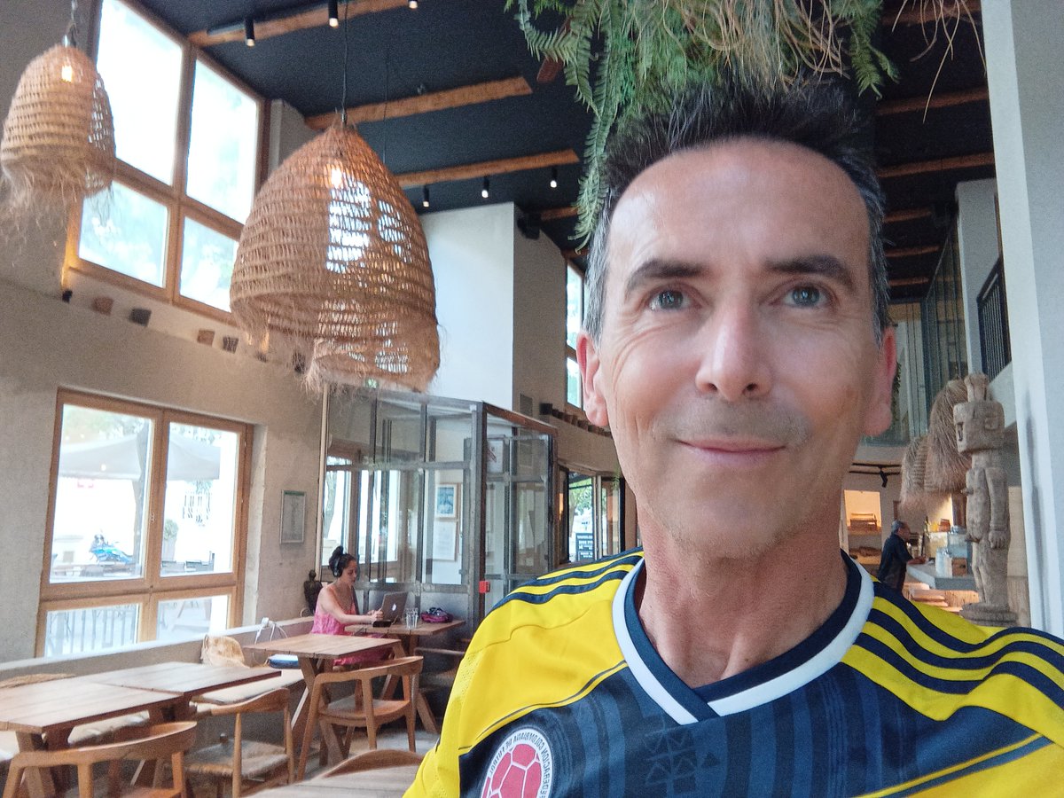 Et si je vous montrais comment prendre 10 #RDV par jour, avec facilité?

Je vous offre un entretien, j'analyse votre #argumentaire.

Et je vous donne 3 points clefs pour faciliter votre #prospection

J'offre cela aux 10 premiers qui likent et commentent "Argumentaire"