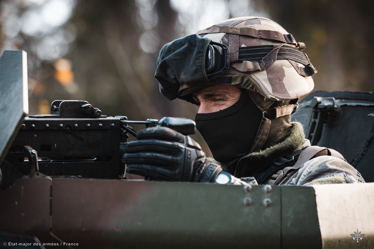 Armée française - Opérations militaires tweet media